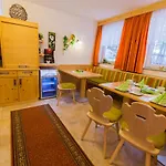 Kwatera prywatna Gaestehaus Maria - *