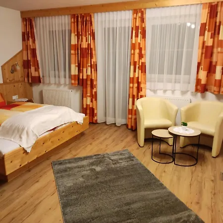Gaestehaus Maria - Homestay *