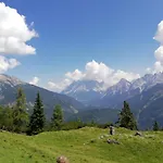 Gaestehaus Maria - *