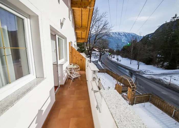 Privatunterkunft Gaestehaus Maria - Nassereith