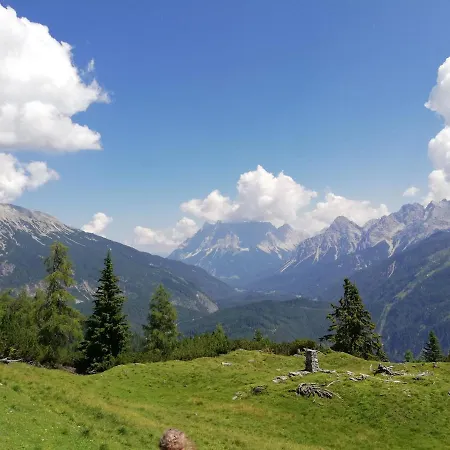 Gaestehaus Maria - *