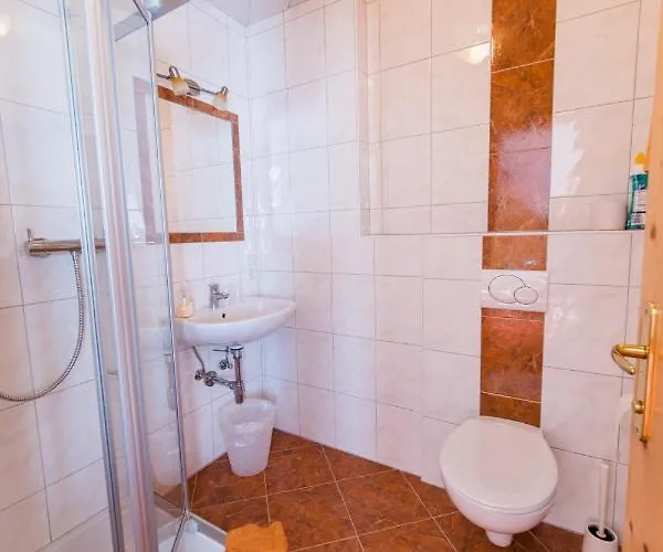 Gaestehaus Maria - *